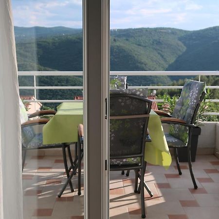 Ferienwohnung Nikas1 Rabac Exterior foto